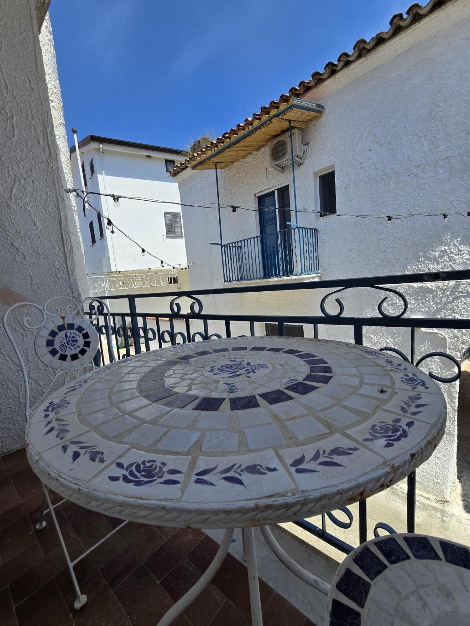 Terra Muronis Hotel Diffuso Castel Morrone Esterno foto